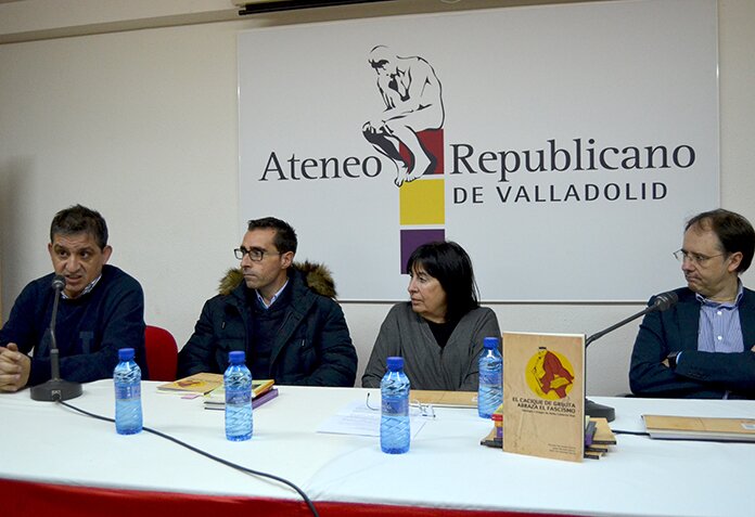Javier Moreno, Ricardo Hernández, Orosia Castán y José Luis Sánchez, en Ateneo Republicano. FOTO: Gaspar Francés
